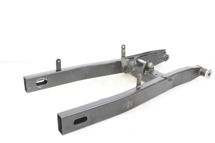 photo de SWING ARM YAMAHA XJ6 ABS 600 (2008 - 2016) - Technical close-up