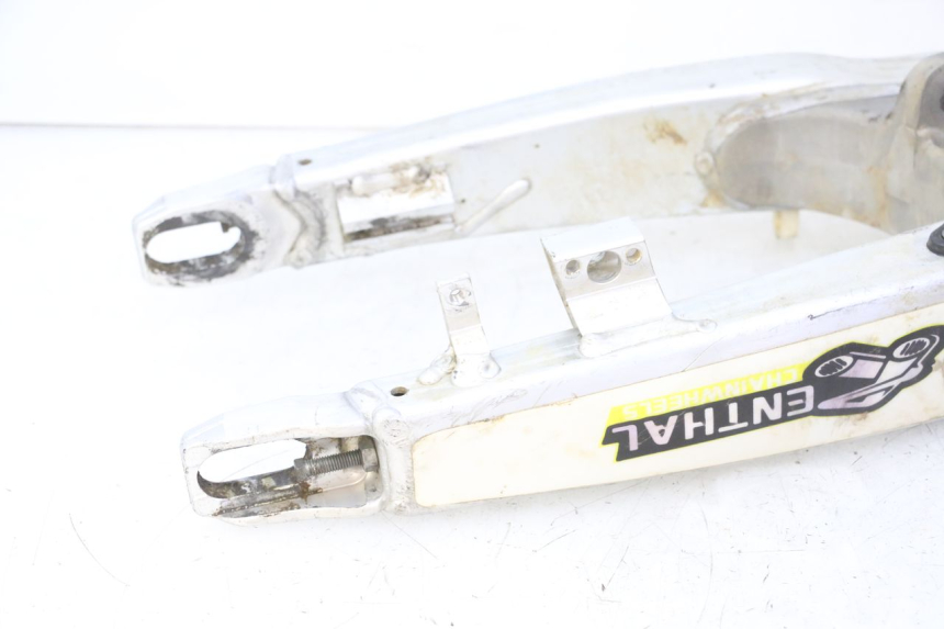 photo de SWING ARM YAMAHA YZ-F YZF 250 (2014 - 2018) - Component zoom