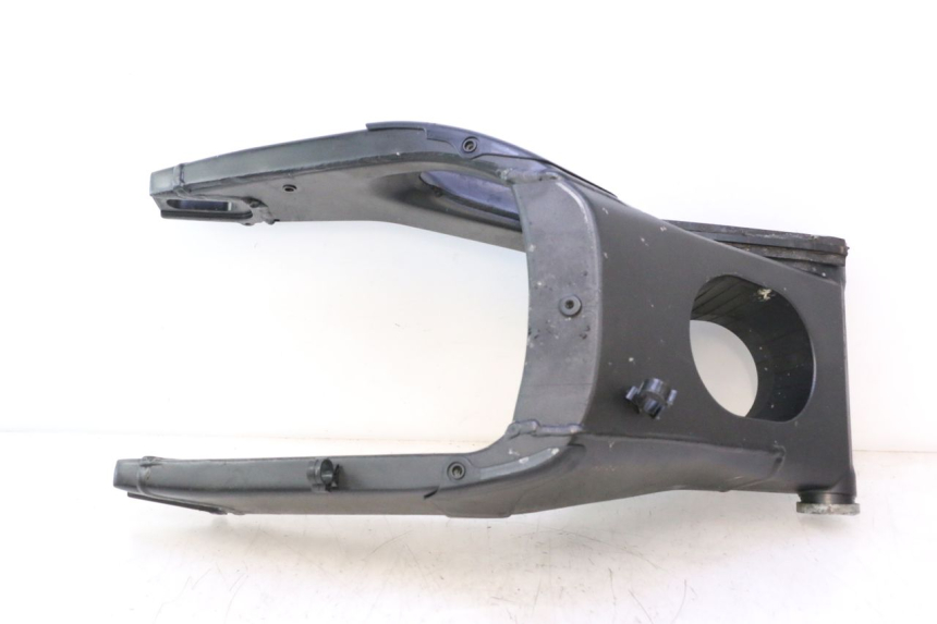 photo de SWING ARM YAMAHA YZF R6 600 (2008 - 2009) - Distinctive features