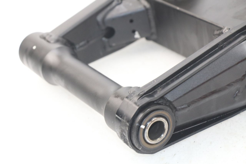 photo de SWING ARM KAWASAKI Z Z900 900 (2017 - 2019) - Additional view of the item