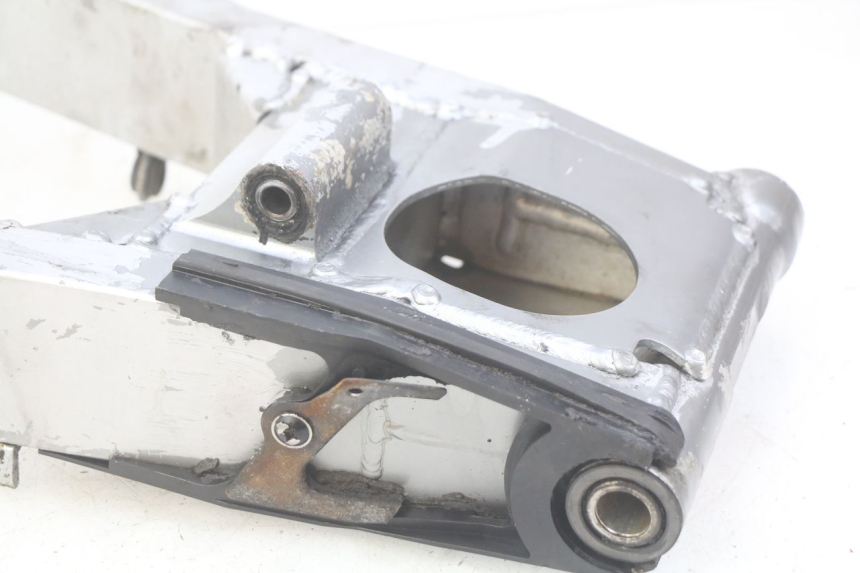 photo de SWINGARM KAWASAKI ZX-6R ZX6R 600 (1995 - 1997) - Zoom on usage condition