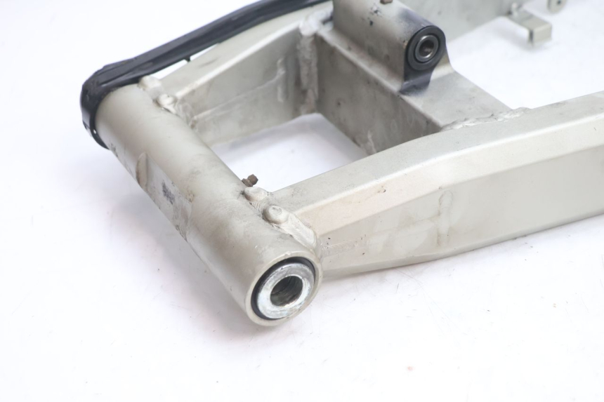 photo de SWING ARM KAWASAKI ZX-6R ZX6R 600 (2000 - 2002) - Component detail