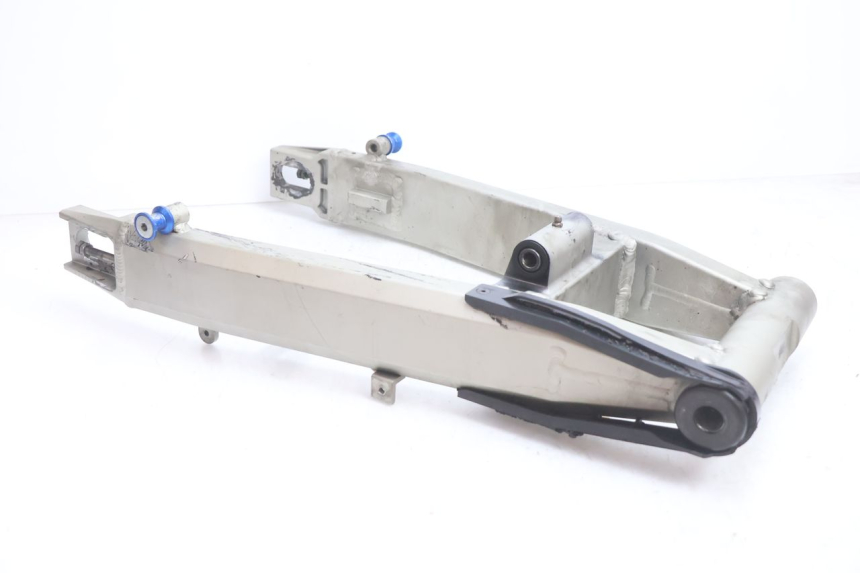photo de SWING ARM KAWASAKI ZX-6R ZX6R 600 (2000 - 2002) - Alternative perspective
