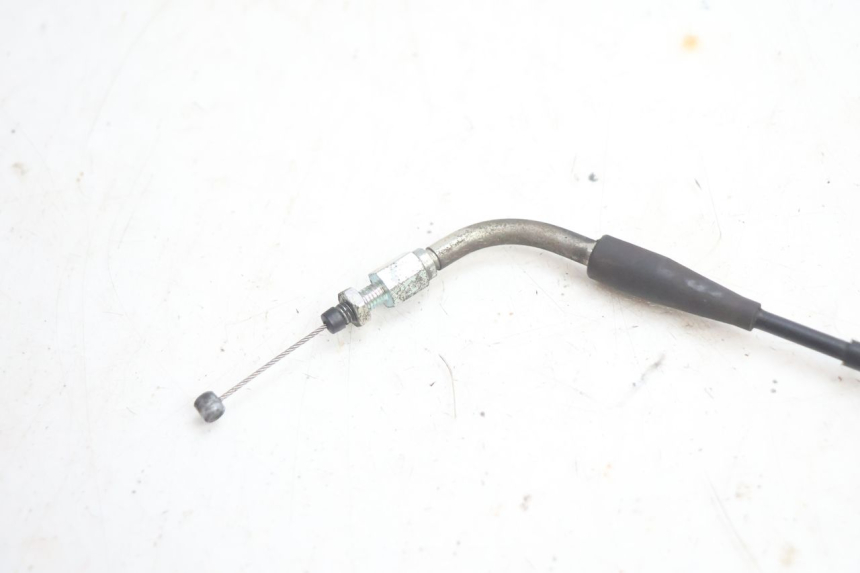 photo de THROTTLE CABLE SUZUKI BURGMAN EXECUTIVE ABS 650 (2006 - 2012) - Zoom on usage condition
