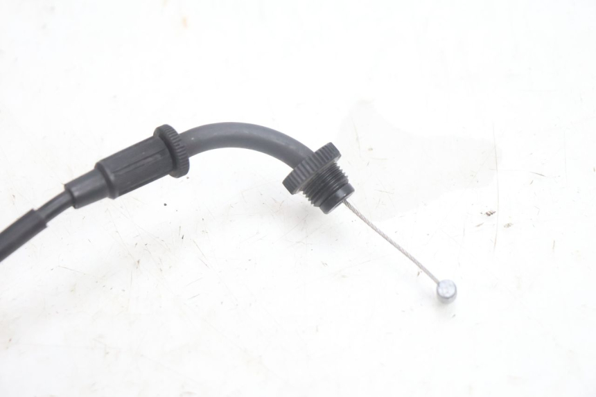 photo de THROTTLE CABLE SUZUKI BURGMAN EXECUTIVE ABS 650 (2006 - 2012) - Alternative perspective