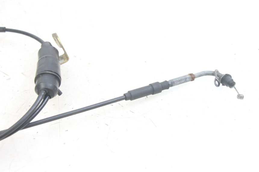 photo de ACCELERATOR CABLE GILERA DNA 50 (2000 - 2007) - Zoom on usage condition