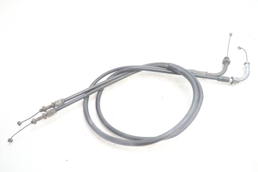 photo de THROTTLE CABLE SUZUKI DR S 600 (1985 - 1989) - Component detail