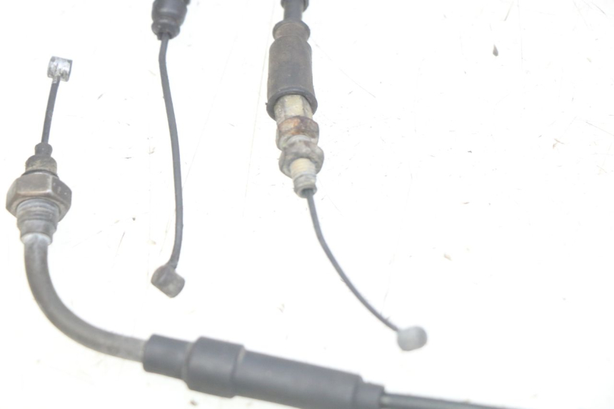photo de ACCELERATOR CABLE HONDA FES PANTHEON 2T 125 (1998 - 2002) - Surface and material condition