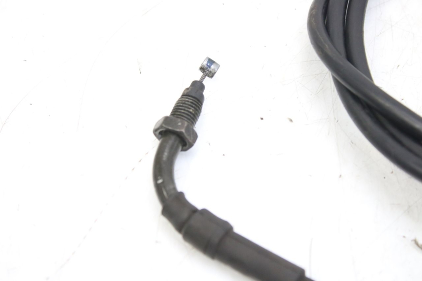 photo de ACCELERATOR CABLE SYM FIDDLE 3 III 125 (2014 - 2020) - Zoom on usage condition
