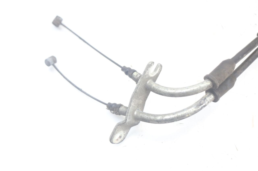 photo de ACCELERATOR CABLE MBK FLAME X 125 (2004 - 2007) - Zoom on usage condition