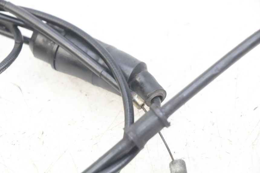 photo de ACCELERATOR CABLE PIAGGIO FLY 2T 50 (2004 - 2017) - Zoom on usage condition