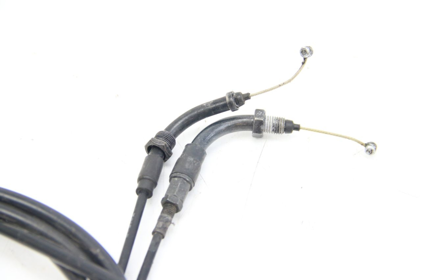 photo de ACCELERATOR CABLE HONDA FORZA 125 (2015 - 2016) - Alternative perspective