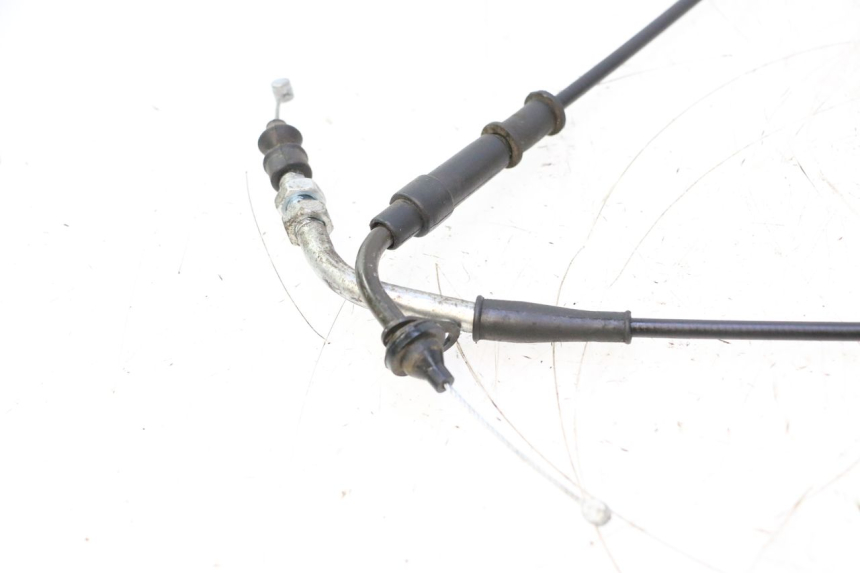 photo de THROTTLE CABLE EUROCKA GTR 50 (2007 - 2017) - Alternative perspective