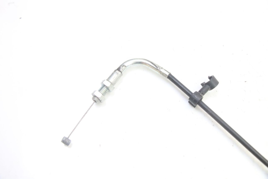 photo de ACCELERATOR CABLE PEUGEOT KISBEE 4T 50 (2018 - 2022) - Zoom on usage condition