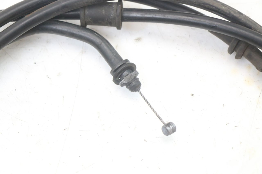 photo de THROTTLE CABLE PIAGGIO LIBERTY IGET 4T 50 (2021 - 2025) - Technical close-up