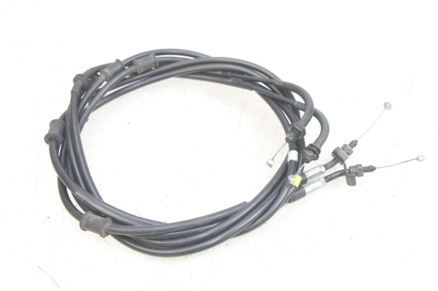 photo de ACCELERATOR CABLE PIAGGIO MEDLEY 125 (2016 - 2023) - Zoom on usage condition