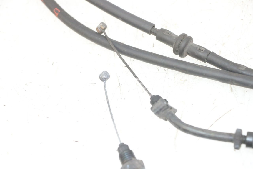 photo de ACCELERATOR CABLE PIAGGIO MP3 LT 400 (2007 - 2012) - Technical close-up