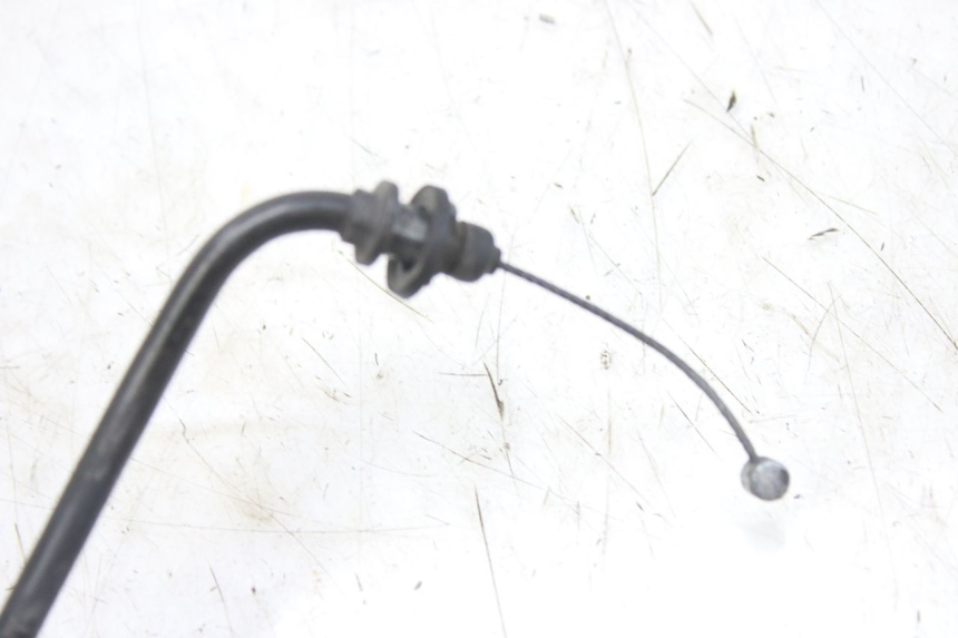 photo de ACCELERATOR CABLE PIAGGIO MP3 RL 250 (2006 - 2010) - Zoom on usage condition