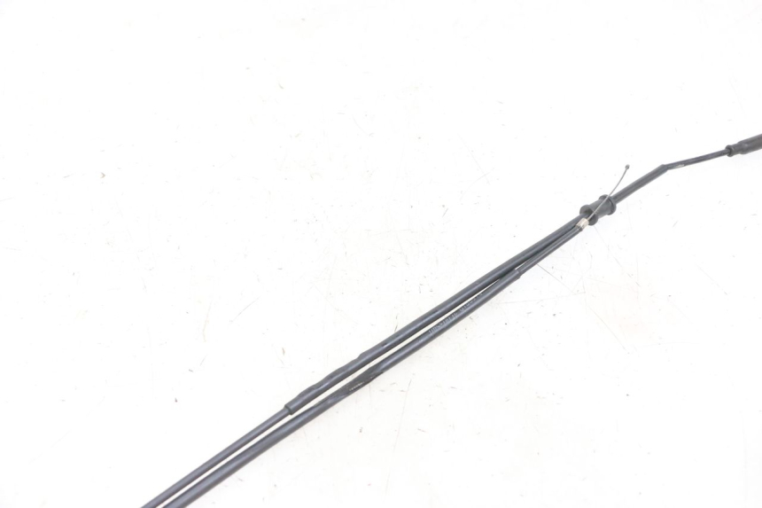 photo de ACCELERATOR CABLE PIAGGIO NEW TYPHOON 50 (2018 - 2021) - Zoom on usage condition