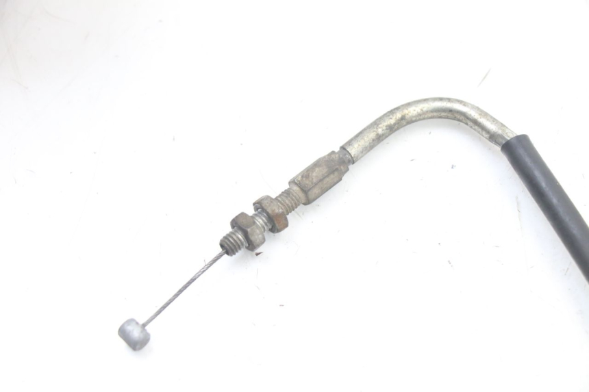 photo de ACCELERATOR CABLE PEUGEOT KISBEE 4T 50 (2018 - 2022) - Zoom on usage condition