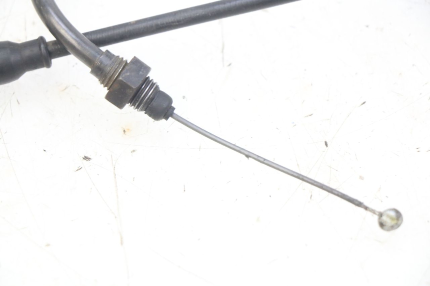 photo de ACCELERATOR CABLE PEUGEOT SATELIS 125 (2010 - 2012) - Fixing points details