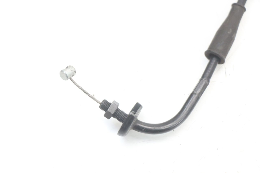 photo de THROTTLE CABLE APRILIA SCARABEO GT 125 (1999 - 2007) - Zoom on usage condition