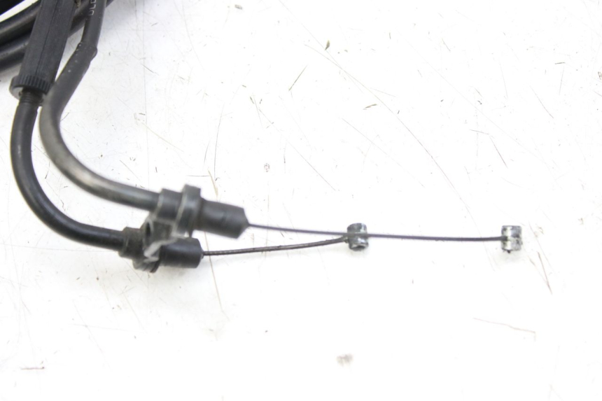 photo de ACCELERATOR CABLE MBK SKYCRUISER 125 (2010 - 2013) - Zoom on usage condition