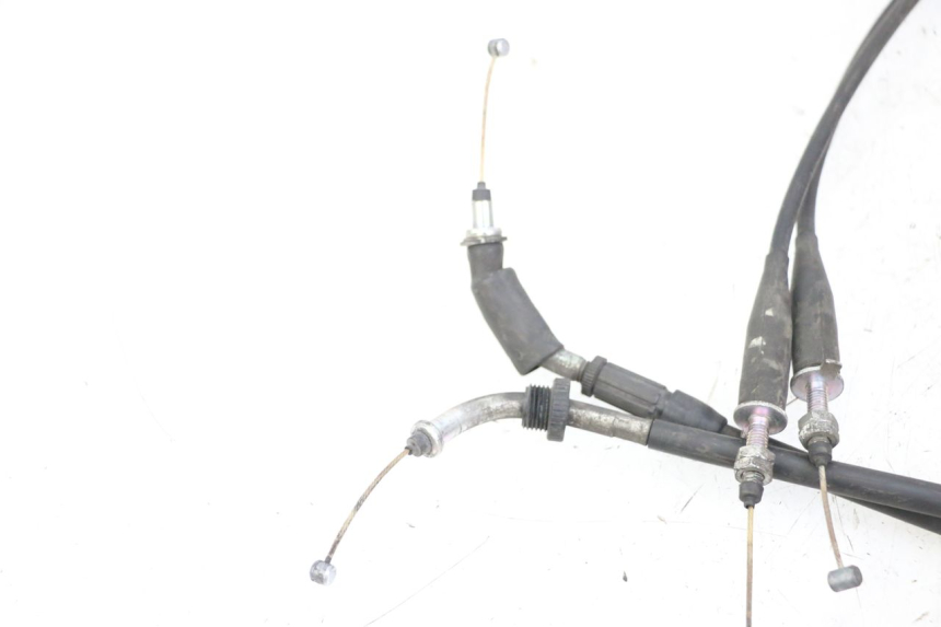 photo de THROTTLE CABLE SUZUKI BURGMAN 125 (2015 - 2017) - Technical close-up