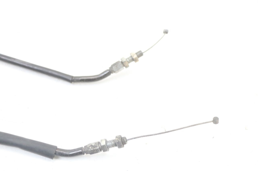 photo de THROTTLE CABLE SUZUKI SV S 650 (1999 - 2002) - Alternative perspective