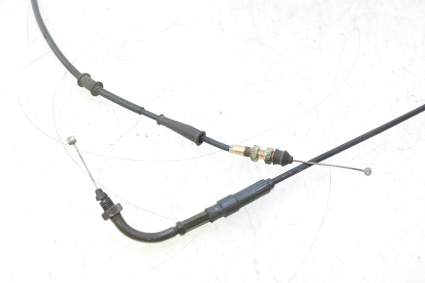 photo de ACCELERATOR CABLE PEUGEOT TWEET 4T 50 (2018 - 2022) - Technical close-up