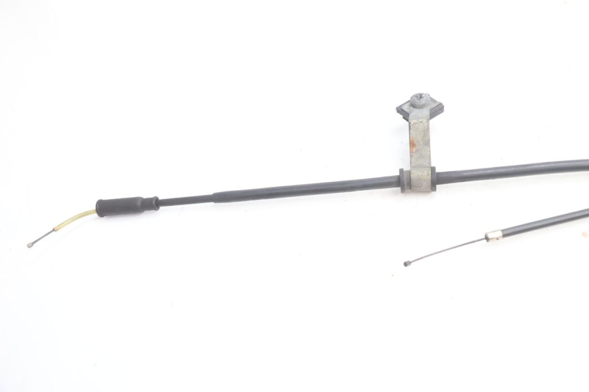 photo de THROTTLE CABLE PIAGGIO TYPHOON 50 (2000 - 2009) - Zoom on usage condition