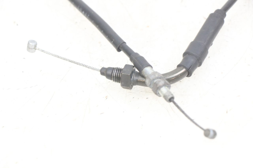 photo de ACCELERATOR CABLE DAELIM VJ ROADWIN FI 125 (2008 - 2017) - Zoom on usage condition