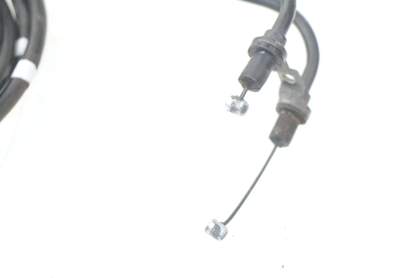 photo de THROTTLE CABLE YAMAHA XMAX X-MAX ABS 125 (2014 - 2016) - Technical close-up