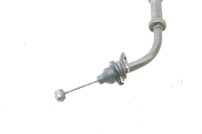photo de ACCELERATOR CABLE YAMAHA YP MAJESTY 125 (1998 - 2001) - Zoom on usage condition