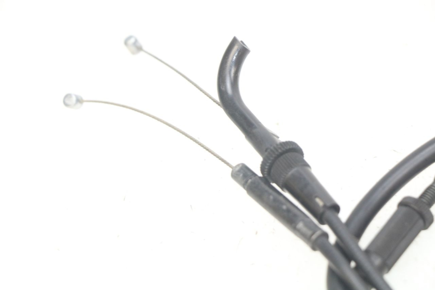 photo de ACCELERATOR CABLE KAWASAKI Z 650 (2016 - 2019) - Zoom on usage condition