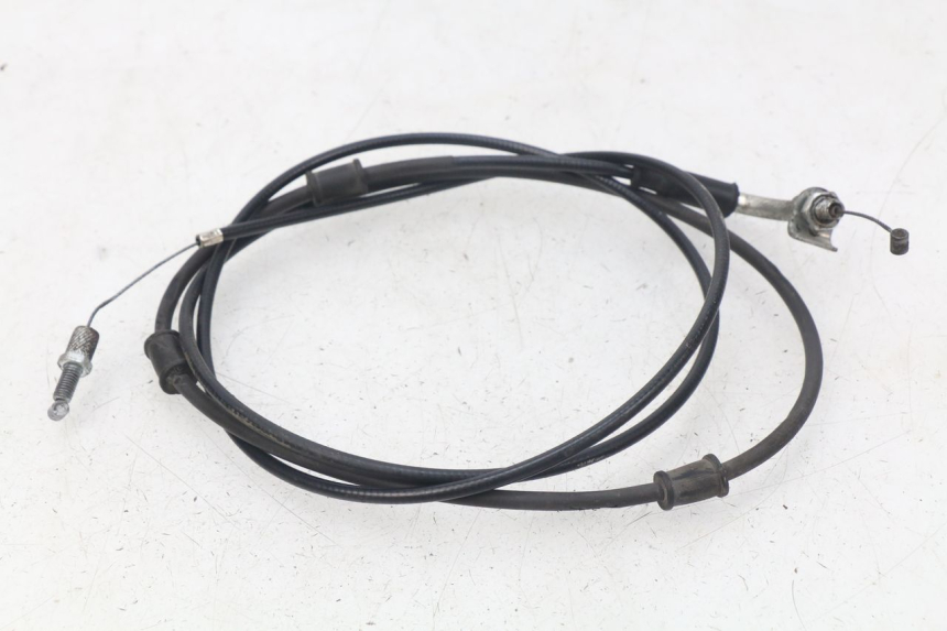 photo de THROTTLE CABLE PIAGGIO ZIP 4T 50 (2006 - 2017) - Alternative perspective