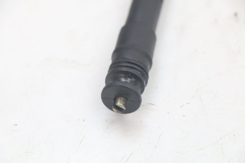 photo de SPEEDOMETER CABLE KYMCO AGILITY 4T 50 (2018 - 2022) - Zoom on usage condition