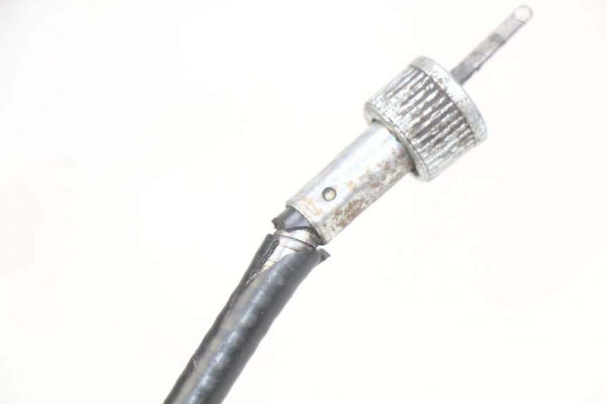 photo de SPEEDOMETER CABLE PEUGEOT KISBEE 2T 50 (2010 - 2017) - Zoom on usage condition
