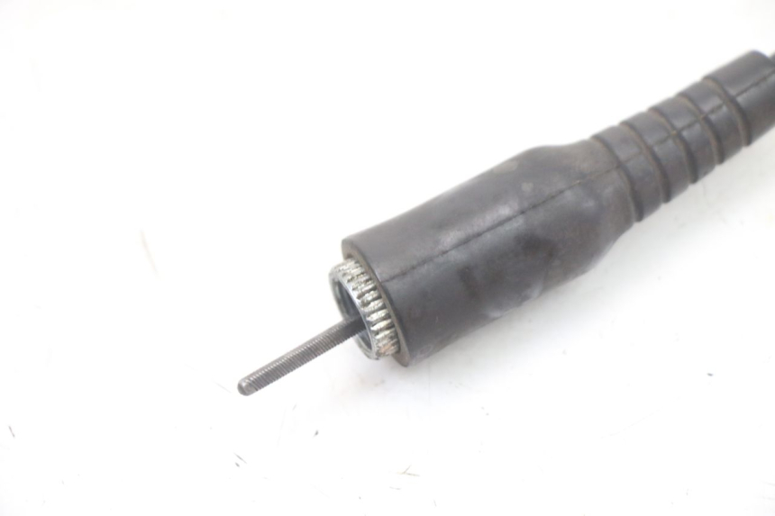 photo de SPEEDOMETER CABLE PEUGEOT KISBEE 4T 50 (2018 - 2022) - Zoom on usage condition