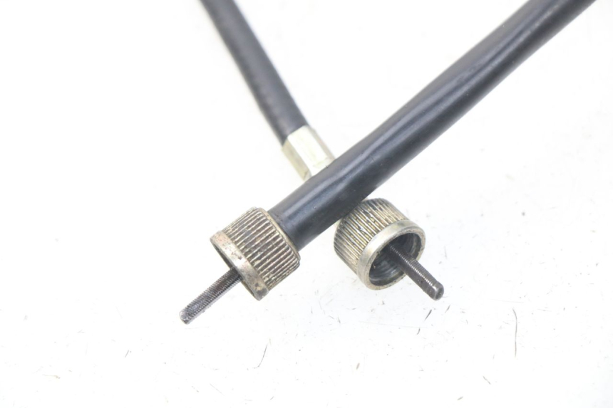 photo de SPEEDOMETER CABLE KEEWAY PIXEL 50 (2008 - 2011) - Zoom on usage condition