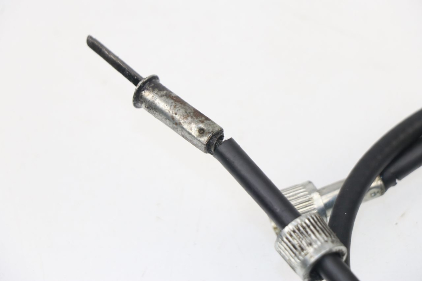 photo de SPEEDOMETER CABLE BHM REVENGER 50 (2009 - 2015) - Technical close-up