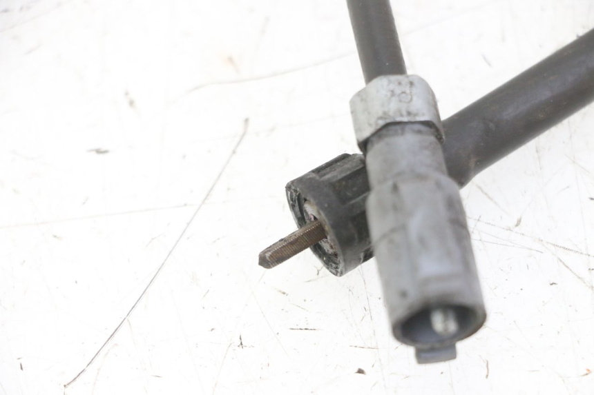 photo de SPEEDOMETER CABLE PEUGEOT SPEEDFIGHT 2 LC 50 (2000 - 2009) - Alternative perspective