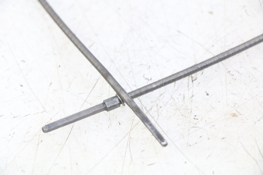 photo de SPEEDOMETER CABLE YAMAHA SR 125 (1982 - 2003) - Alternative perspective