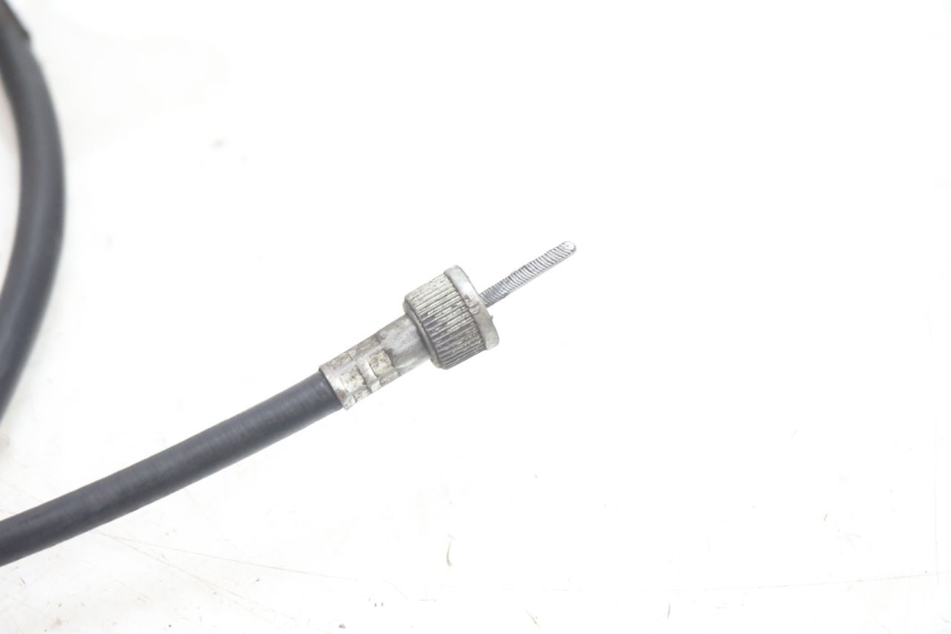 photo de SPEEDOMETER CABLE KYMCO SUPER 8 2T 50 (2007 - 2013) - Technical close-up