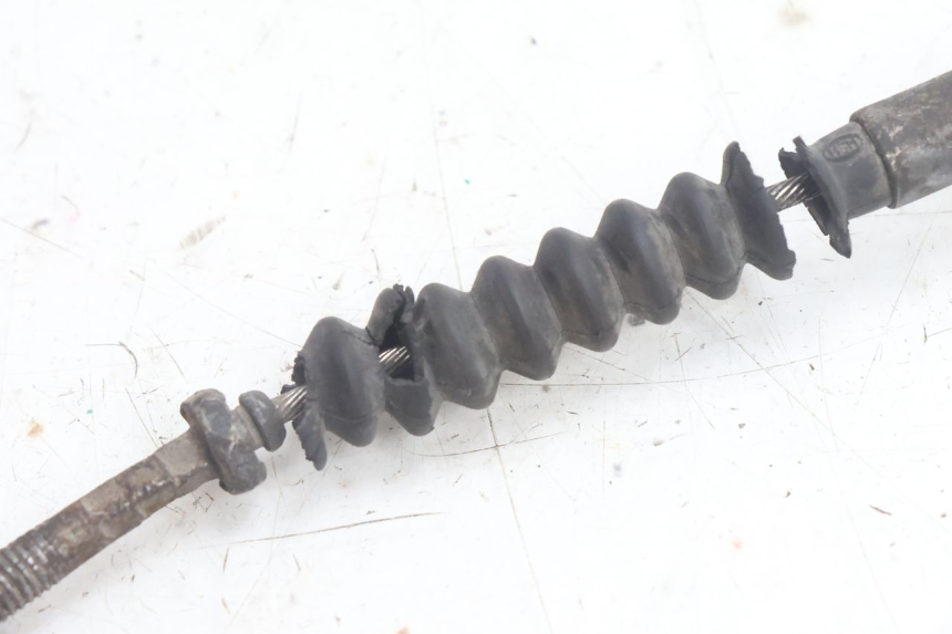 photo de REAR BRAKE CABLE YAMAHA BW'S BWS 125 (2010 - 2013) - Zoom on usage condition
