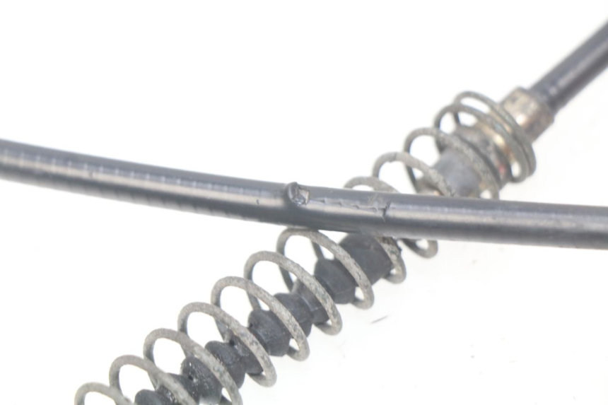 photo de REAR BRAKE CABLE SYM ORBIT 2 2T 50 (2008 - 2018) - Technical close-up