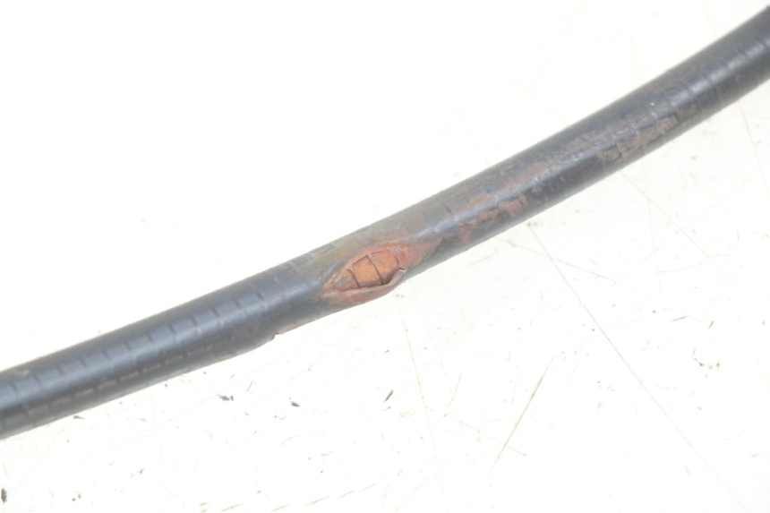 photo de REAR BRAKE CABLE JM MOTORS SANTANA 50 (2014 - 2023) - Zoom on usage condition
