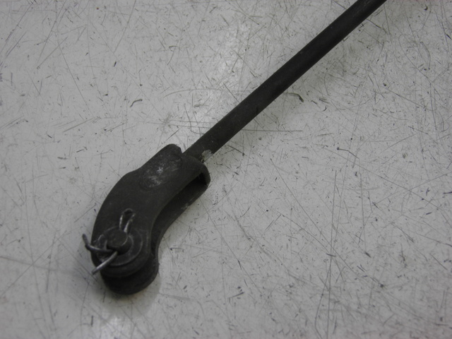 photo de REAR BRAKE CABLE SUZUKI TU X TUX VOLTY 125 (1999 - 2001) - Zoom on usage condition