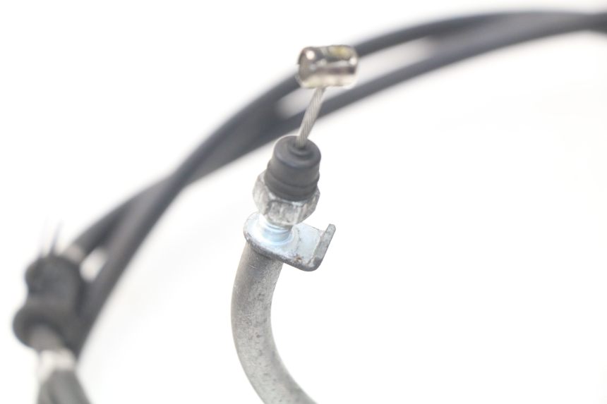 photo de PARKING BRAKE CABLE HONDA NSS EX FORZA 250 (2005 - 2013) - Zoom on usage condition