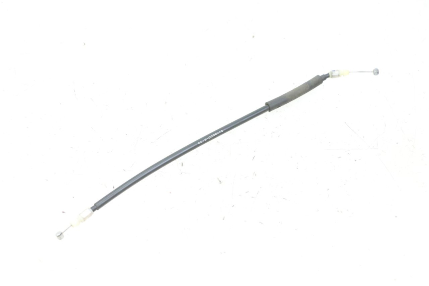 photo de SEAT LOCK CABLE YAMAHA FZ6 FAZER S2 600 (2007 - 2011) - Technical close-up